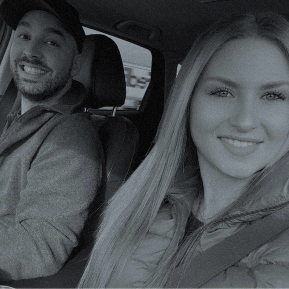 Meet your Posher, Chelsea - Picture 1 of 4